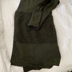 Lululemon Sit in Lotus Wrap II